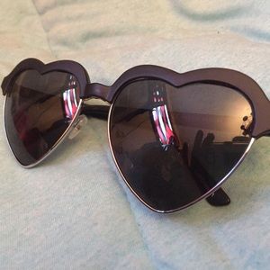 Hot Topic Black Heart-Shaped Sunglasses
